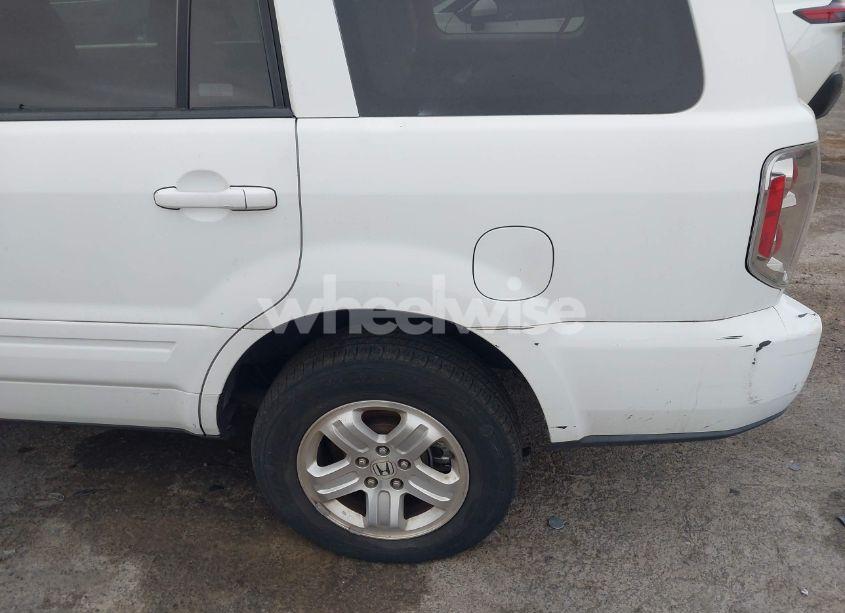 Photo 15 of 2008 Honda Pilot VP (VIN 5FNYF18208B053744)