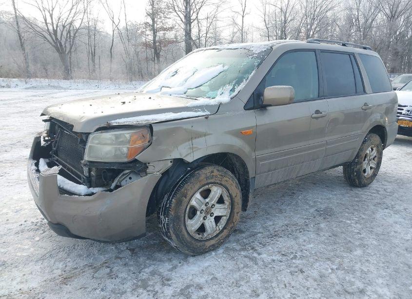 Photo 2 of 2008 Honda Pilot VP (VIN 5FNYF18228B046861)