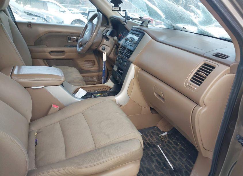 Photo 5 of 2008 Honda Pilot VP (VIN 5FNYF18228B046861)