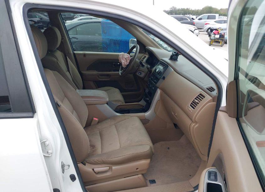 Photo 5 of 2008 Honda Pilot VP (VIN 5FNYF18238B028885)