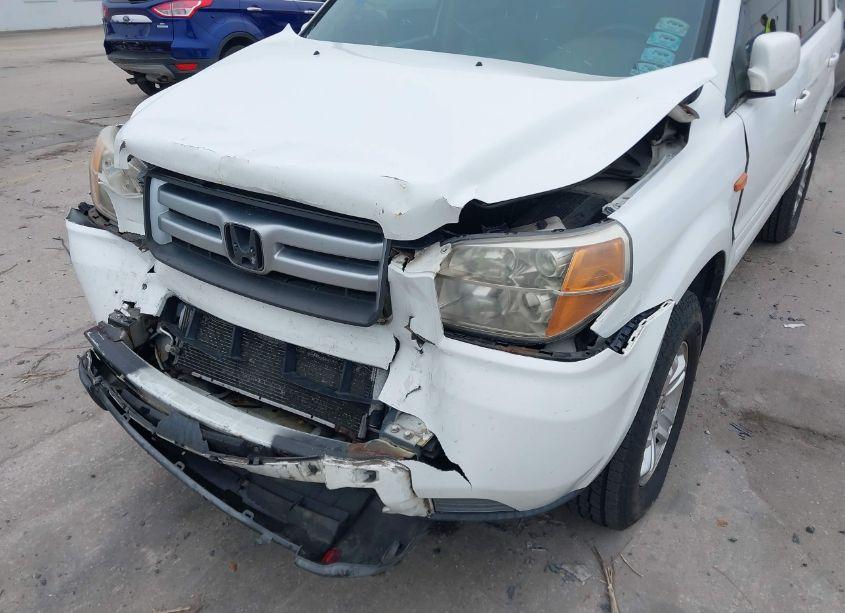 Photo 6 of 2008 Honda Pilot VP (VIN 5FNYF18238B028885)