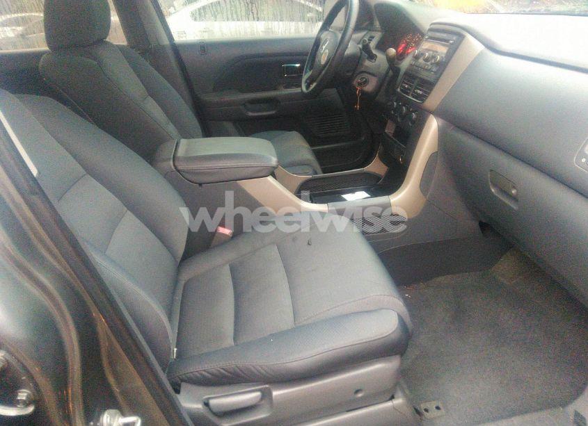 Photo 5 of 2008 Honda Pilot VP (VIN 5FNYF18268B054249)
