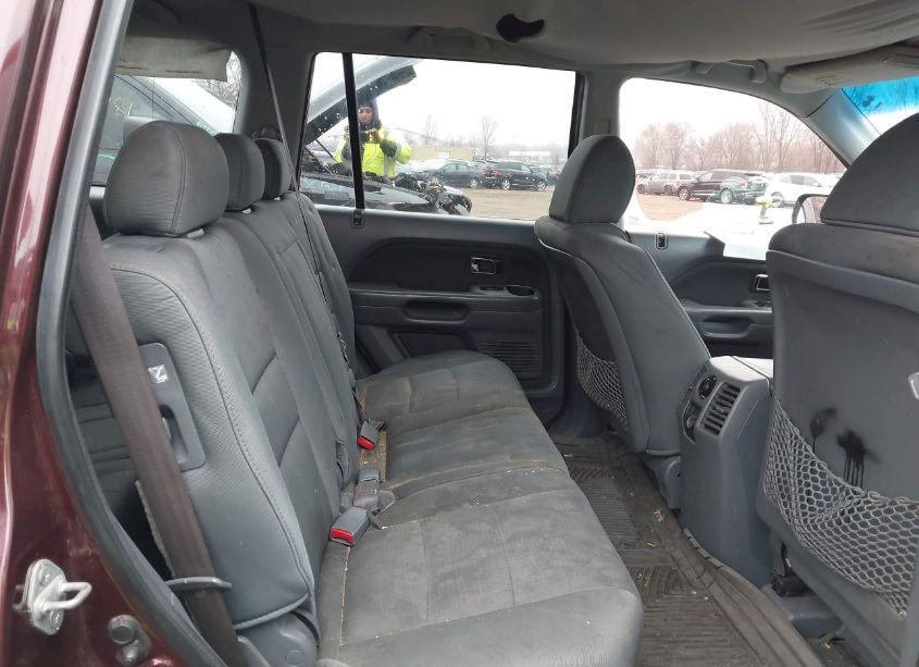 Photo 8 of 2008 Honda Pilot VP (VIN 5FNYF18288B019129)