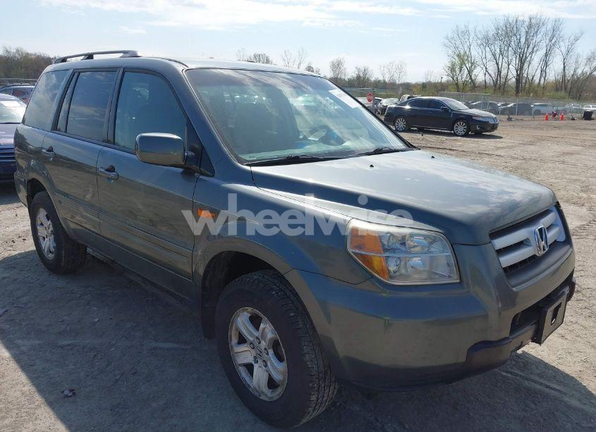 2008 Honda Pilot VP (VIN 5FNYF18288B042958) main photo