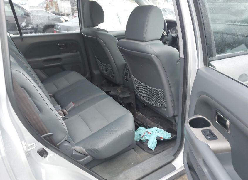 Photo 8 of 2008 Honda Pilot VP (VIN 5FNYF182X8B037308)
