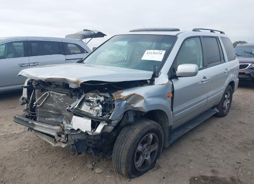 Photo 2 of 2008 Honda Pilot SE (VIN 5FNYF18308B005394)