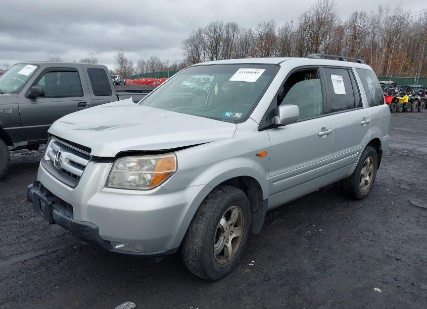 Photo 2 of 2008 Honda Pilot SE (VIN 5FNYF18318B039019)