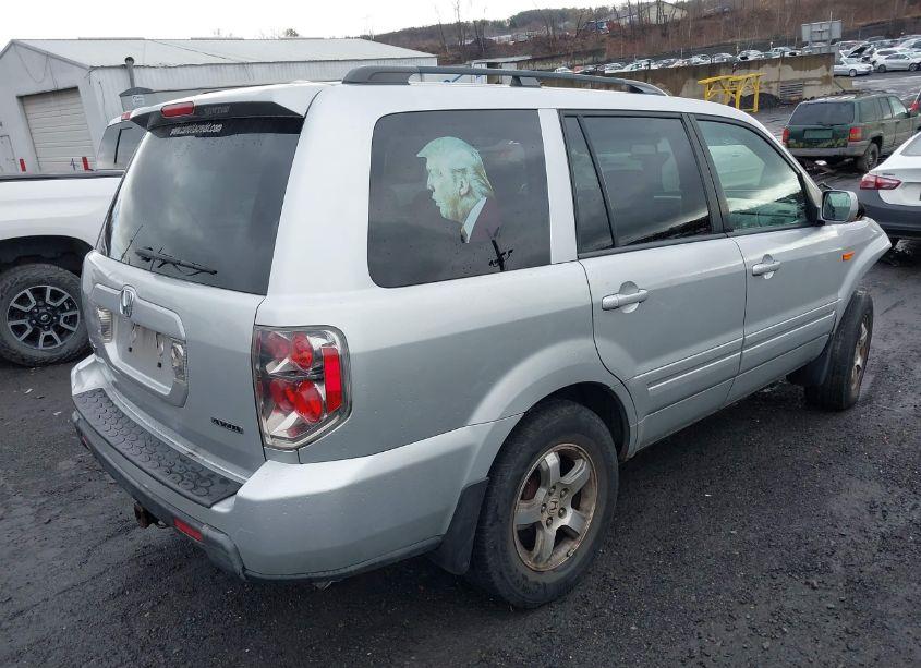 Photo 4 of 2008 Honda Pilot SE (VIN 5FNYF18318B039019)