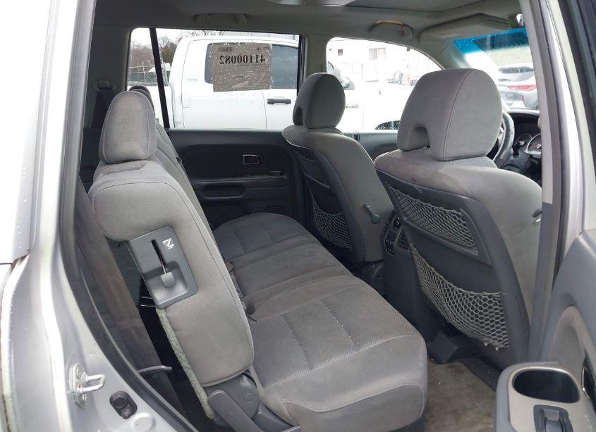 Photo 8 of 2008 Honda Pilot SE (VIN 5FNYF18318B039019)