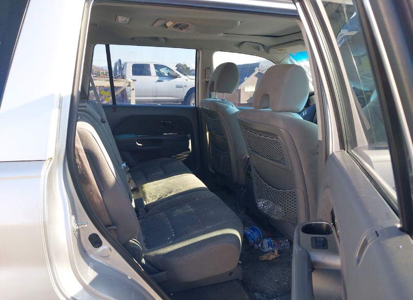 Photo 8 of 2008 Honda Pilot SE (VIN 5FNYF18338B001727)