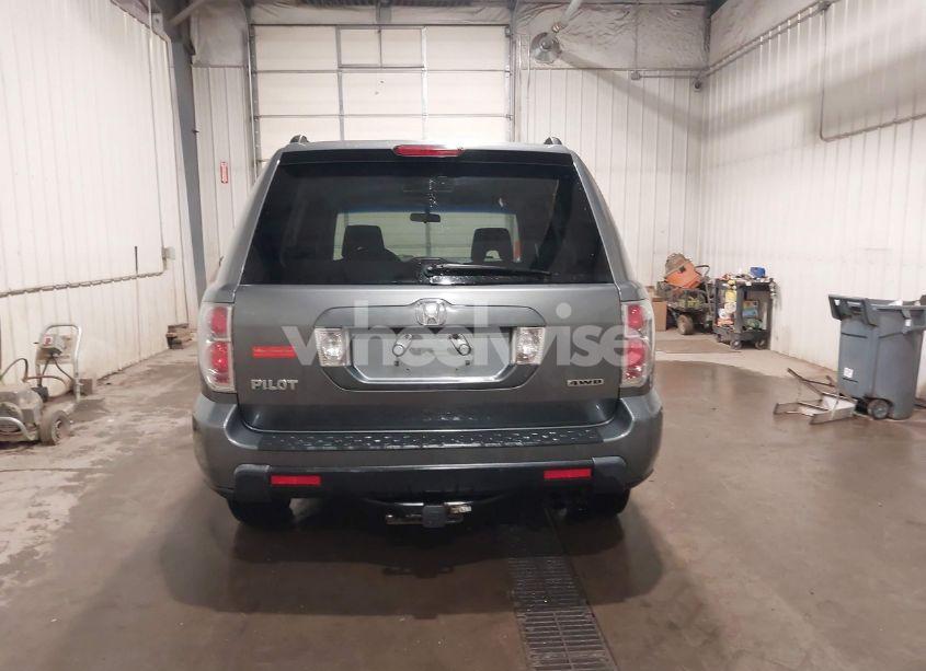 Photo 16 of 2008 Honda Pilot SE (VIN 5FNYF18338B007463)