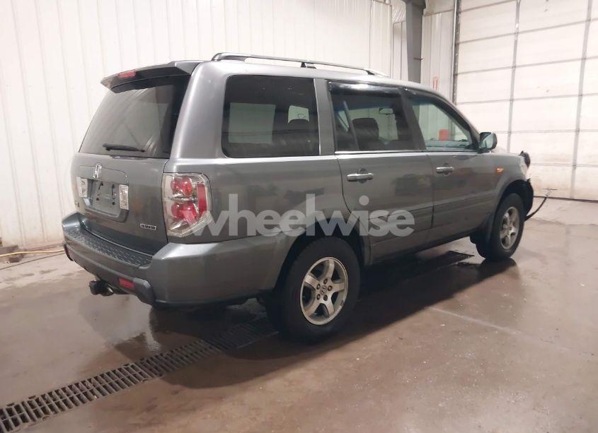 Photo 4 of 2008 Honda Pilot SE (VIN 5FNYF18338B007463)