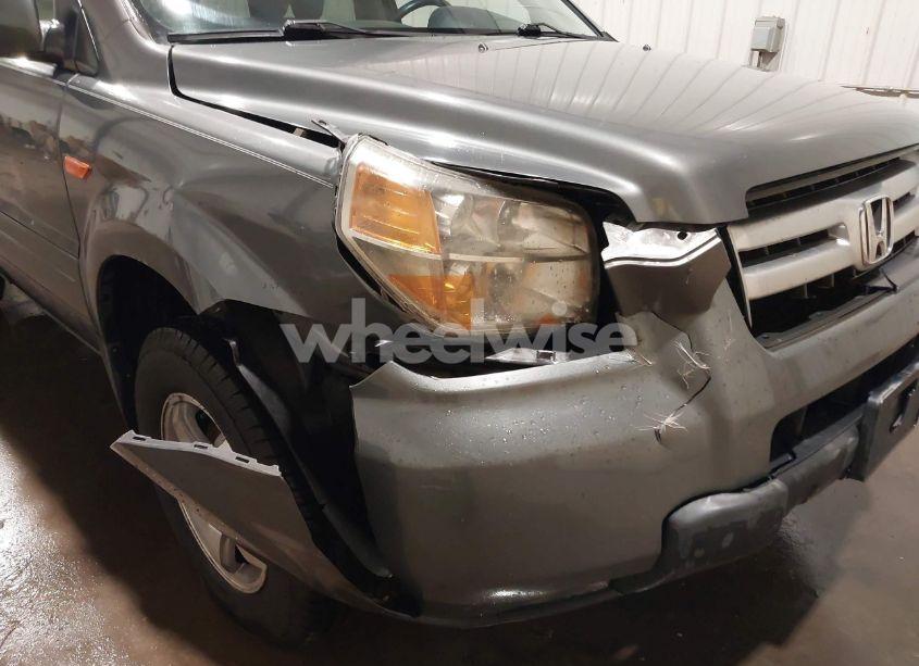 Photo 6 of 2008 Honda Pilot SE (VIN 5FNYF18338B007463)