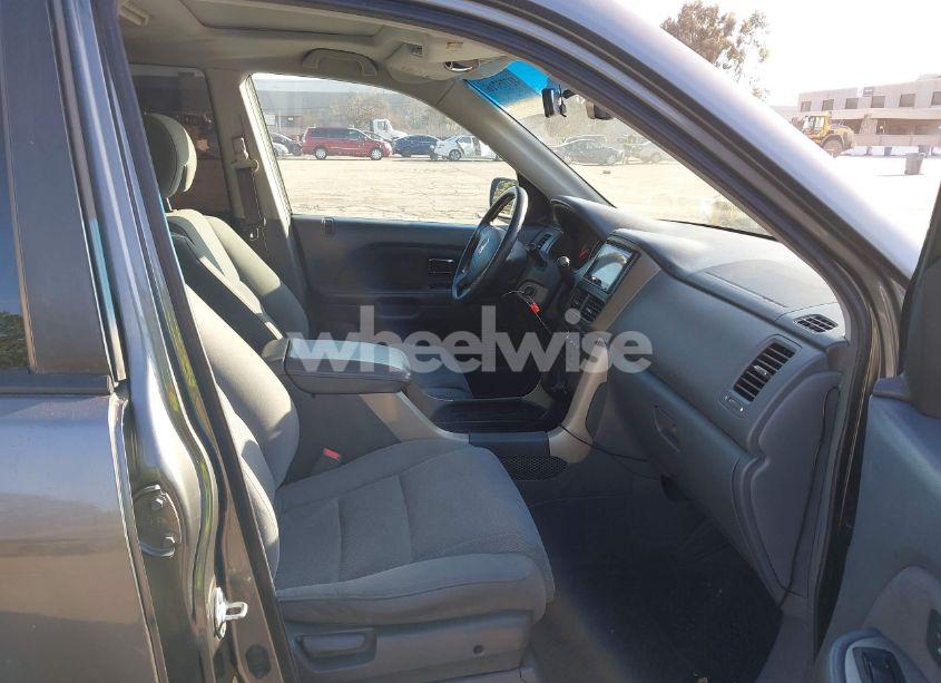 Photo 5 of 2008 Honda Pilot SE (VIN 5FNYF18348B007441)