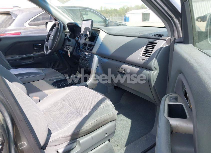 Photo 5 of 2008 Honda Pilot SE (VIN 5FNYF18348B042609)