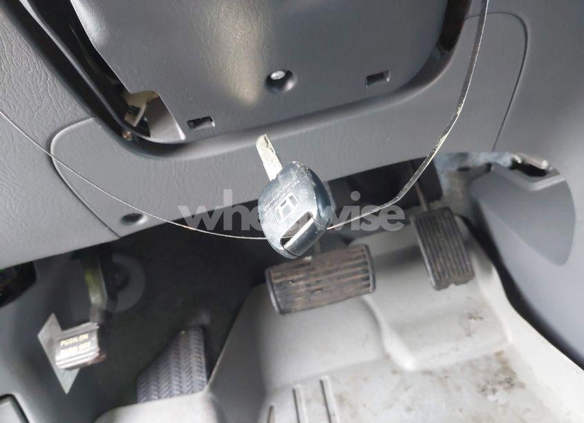 Photo 11 of 2008 Honda Pilot SE (VIN 5FNYF18348B050760)