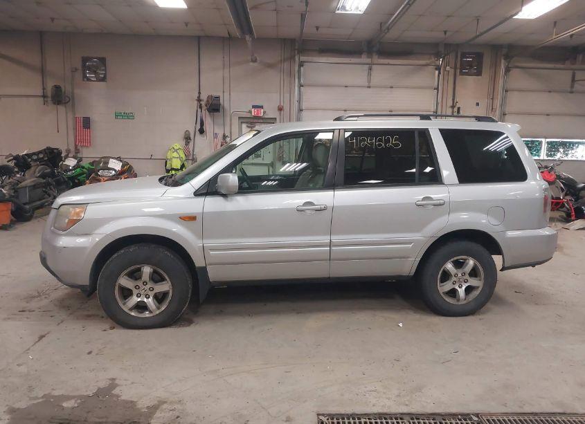 Photo 12 of 2008 Honda Pilot SE (VIN 5FNYF18368B051117)