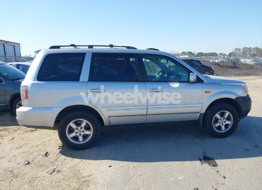 Photo 15 of 2008 Honda Pilot SE (VIN 5FNYF18368B055118)