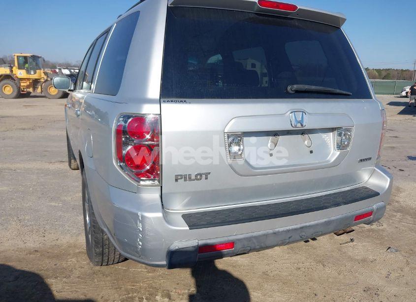 Photo 17 of 2008 Honda Pilot SE (VIN 5FNYF18368B055118)