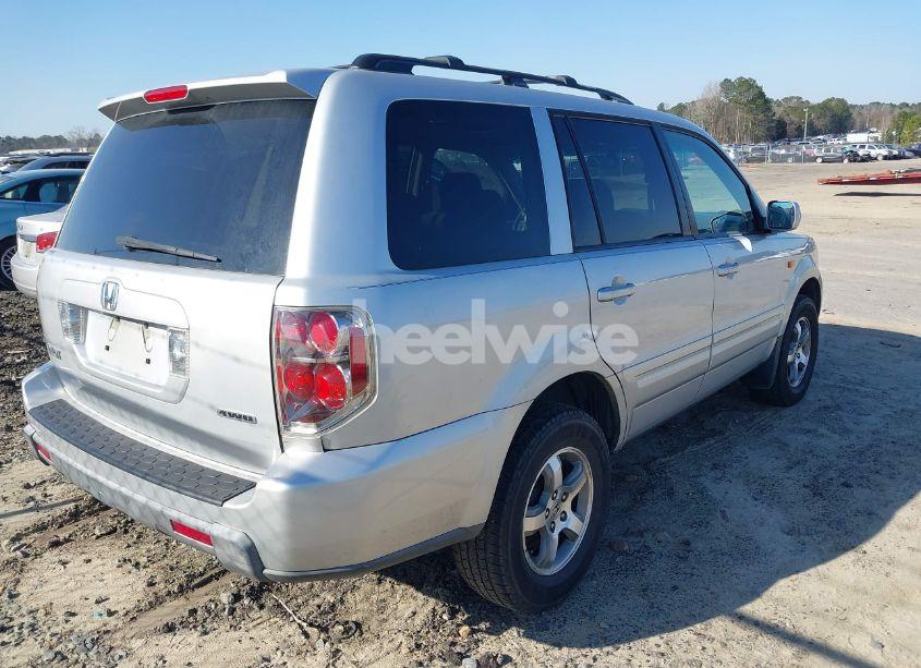 Photo 4 of 2008 Honda Pilot SE (VIN 5FNYF18368B055118)