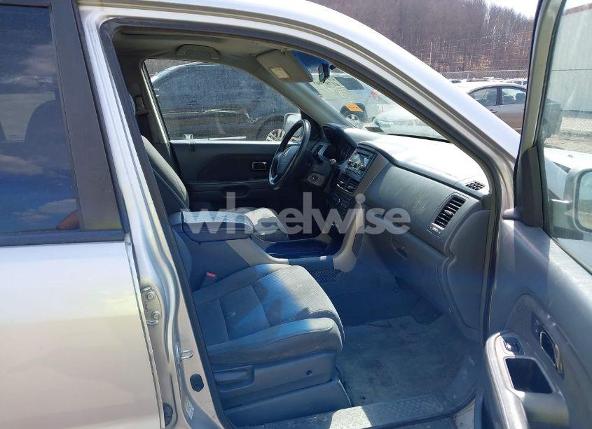 Photo 5 of 2008 Honda Pilot SE (VIN 5FNYF18388B018930)