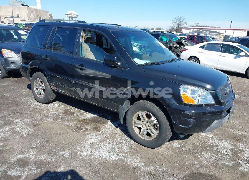 2004 Honda Pilot EX (VIN 5FNYF18404B000084) main photo