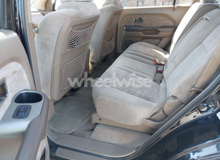 Photo 8 of 2004 Honda Pilot EX (VIN 5FNYF18404B000084)