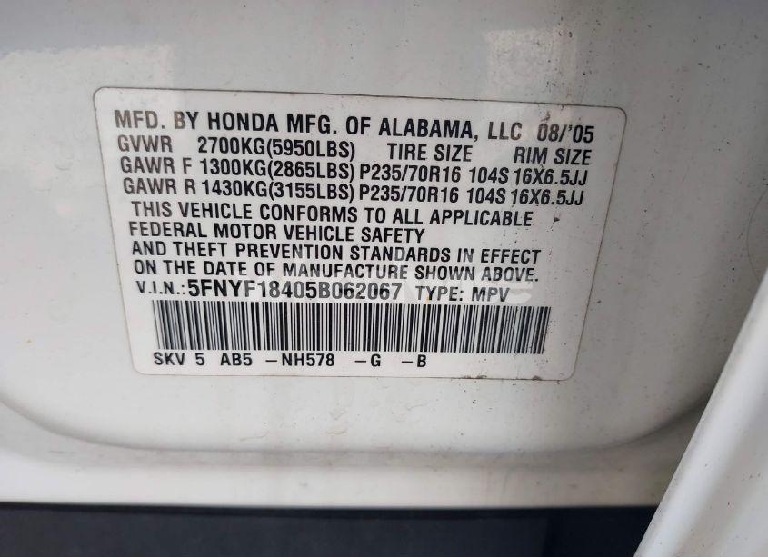 Photo 9 of 2005 Honda Pilot EX (VIN 5FNYF18405B062067)
