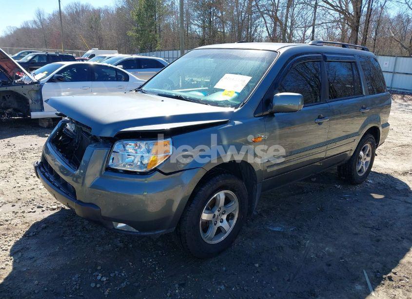 Photo 2 of 2008 Honda Pilot EX (VIN 5FNYF18408B036363)