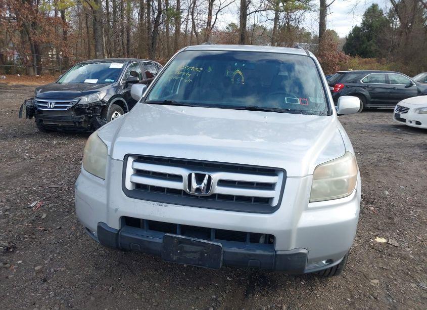 Photo 6 of 2006 Honda Pilot EX (VIN 5FNYF18416B022078)