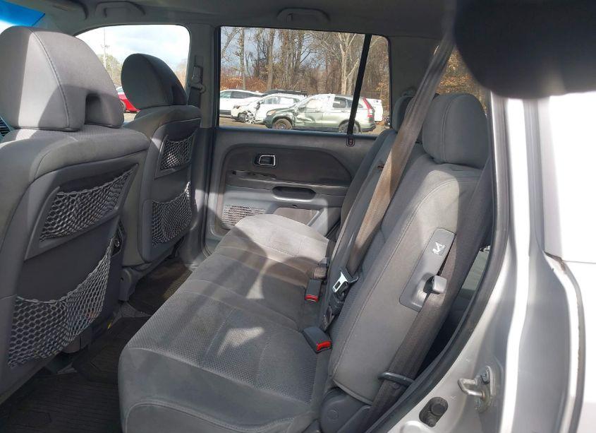 Photo 8 of 2006 Honda Pilot EX (VIN 5FNYF18416B022078)