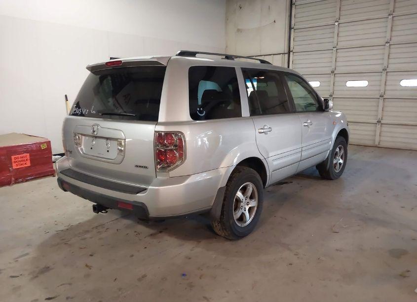 Photo 4 of 2007 Honda Pilot EX (VIN 5FNYF18427B014234)