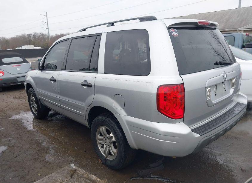 Photo 3 of 2005 Honda Pilot EX (VIN 5FNYF18435B029497)