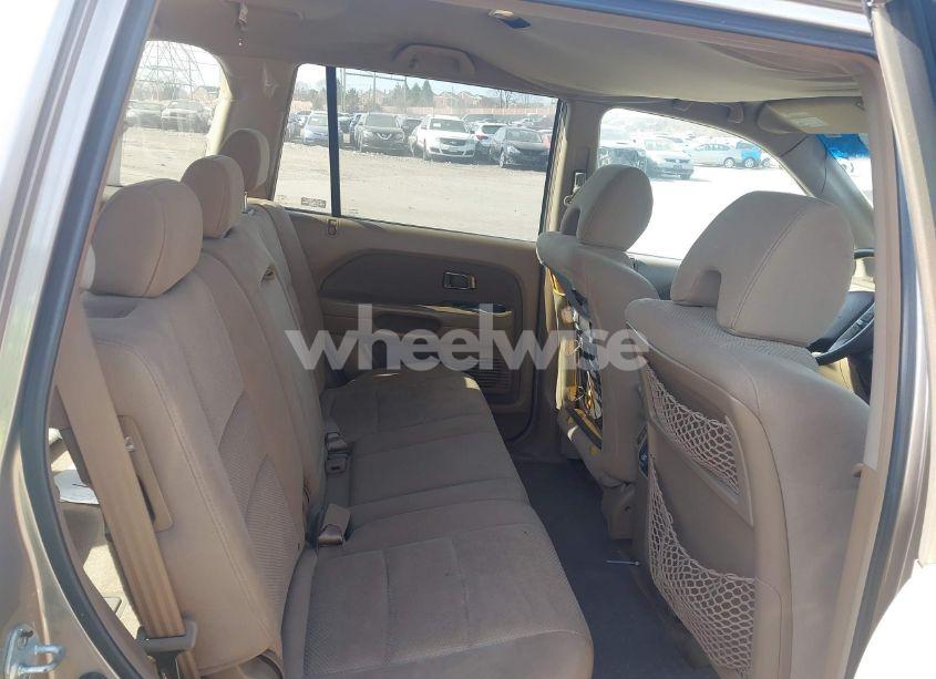 Photo 8 of 2007 Honda Pilot EX (VIN 5FNYF18437B012105)