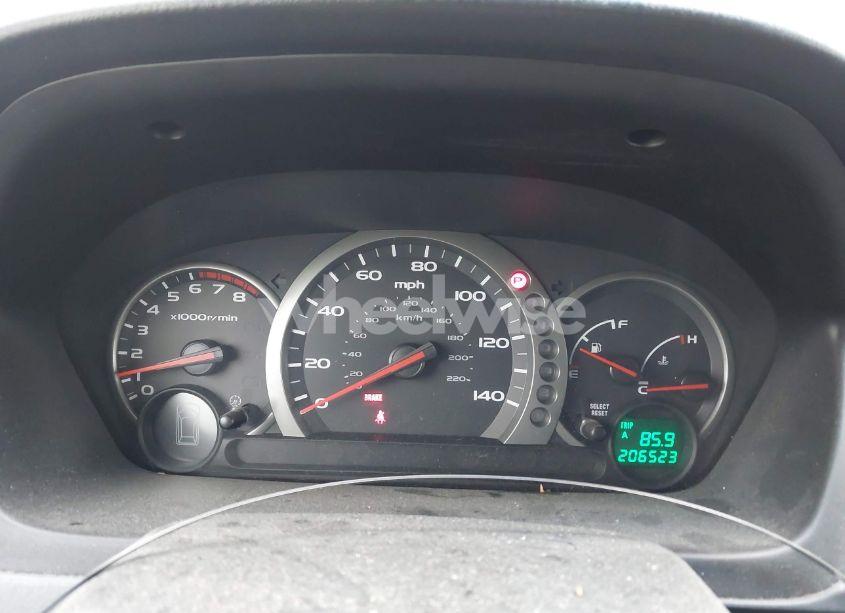 Photo 7 of 2005 Honda Pilot EX (VIN 5FNYF18445B005046)