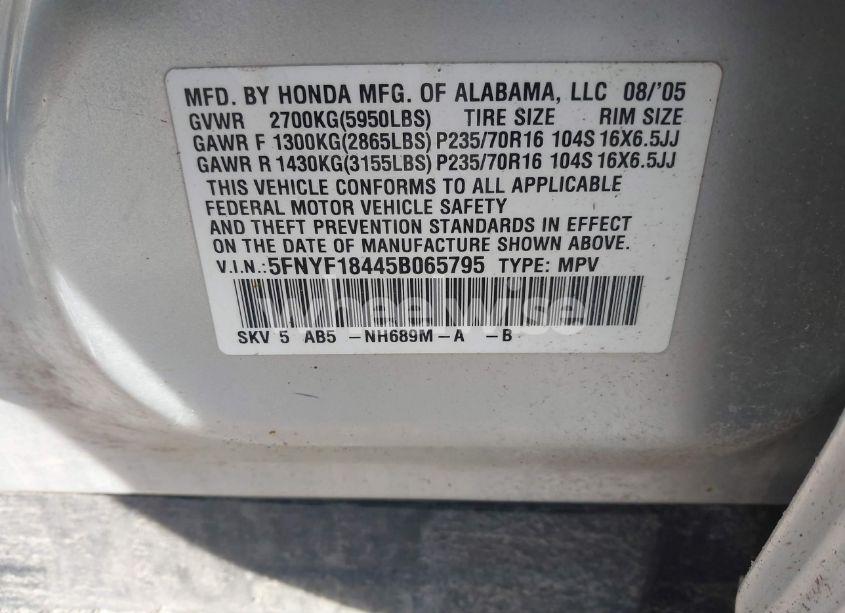 Photo 9 of 2005 Honda Pilot EX (VIN 5FNYF18445B065795)