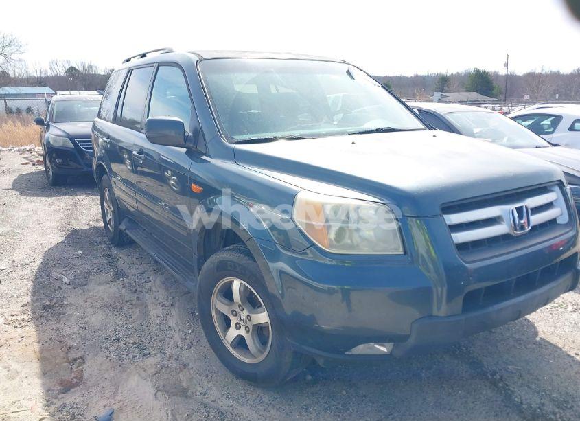 2006 Honda Pilot EX (VIN 5FNYF18446B013634) main photo