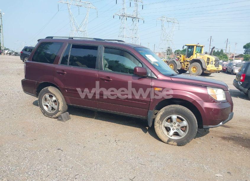 2007 Honda Pilot EX (VIN 5FNYF18447B024053) main photo
