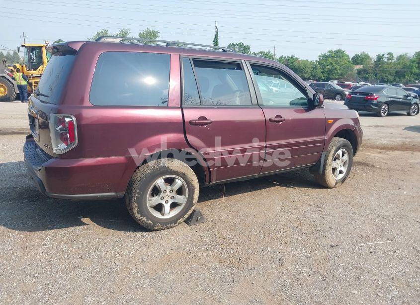 Photo 4 of 2007 Honda Pilot EX (VIN 5FNYF18447B024053)