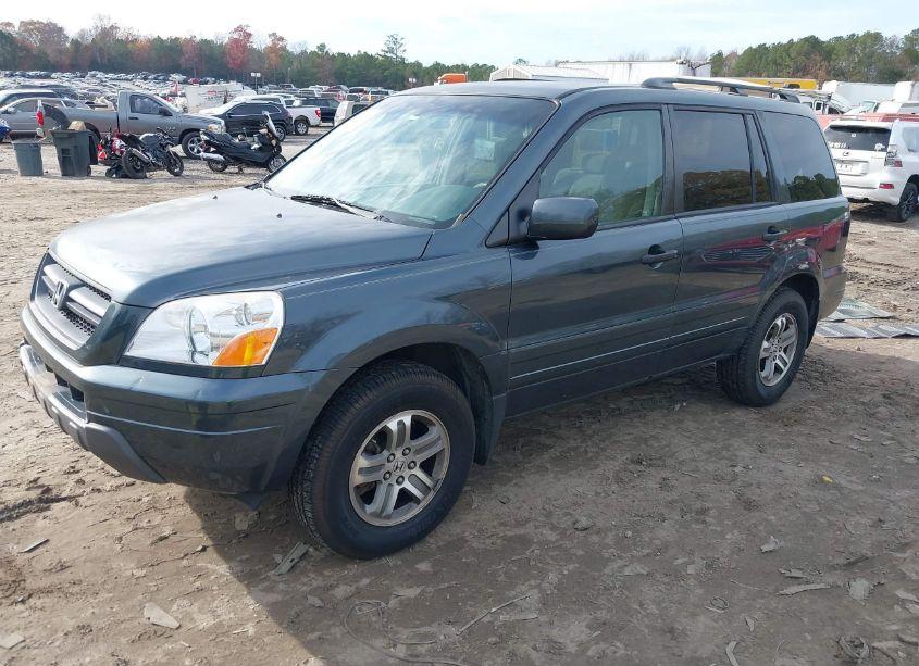 Photo 2 of 2005 Honda Pilot EX (VIN 5FNYF18455B010465)