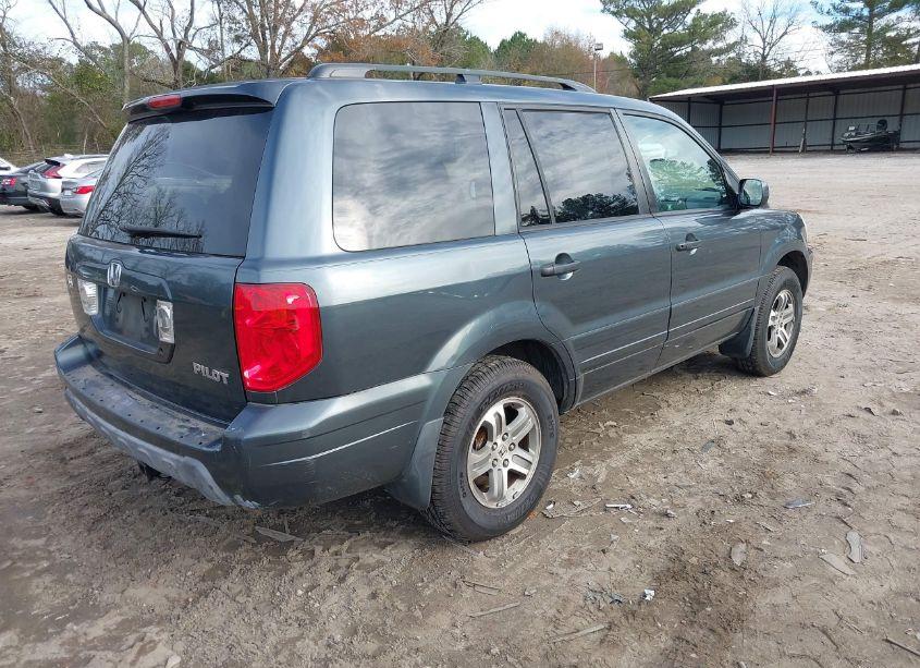 Photo 4 of 2005 Honda Pilot EX (VIN 5FNYF18455B010465)