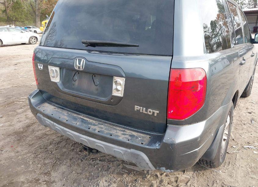 Photo 6 of 2005 Honda Pilot EX (VIN 5FNYF18455B010465)