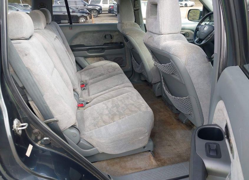 Photo 8 of 2005 Honda Pilot EX (VIN 5FNYF18455B010465)