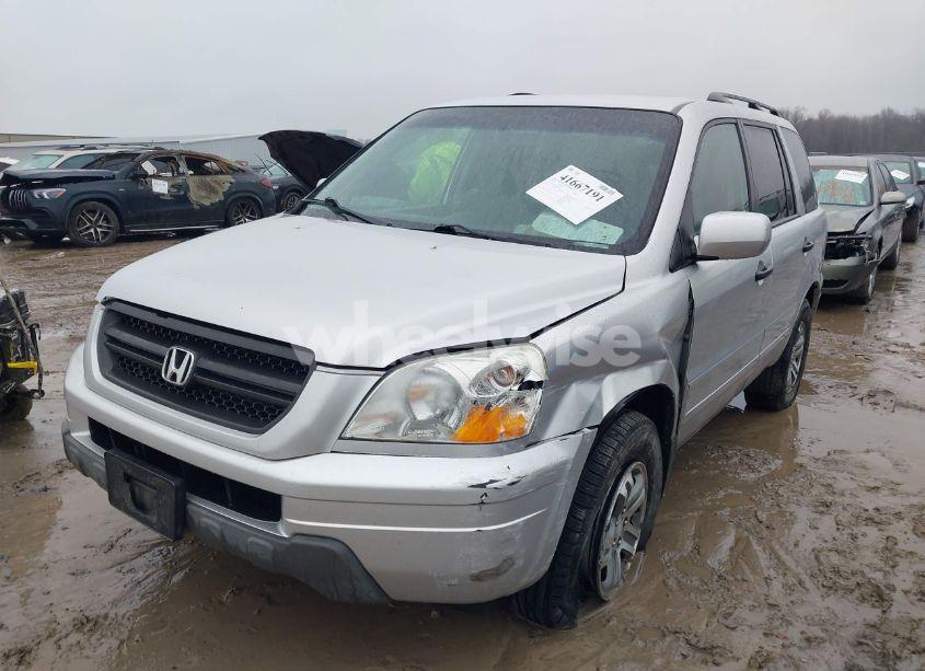 Photo 2 of 2005 Honda Pilot EX (VIN 5FNYF18455B055356)