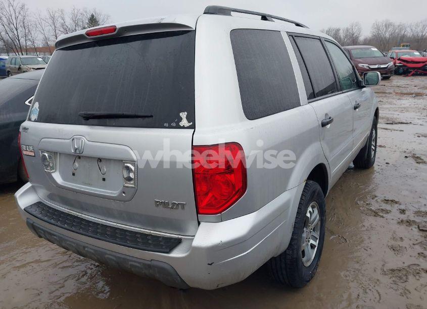 Photo 4 of 2005 Honda Pilot EX (VIN 5FNYF18455B055356)
