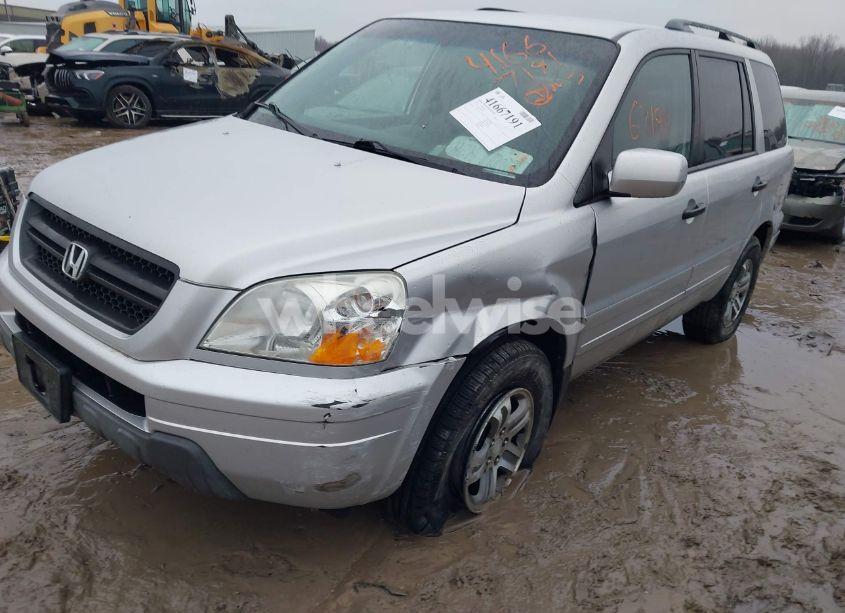 Photo 6 of 2005 Honda Pilot EX (VIN 5FNYF18455B055356)