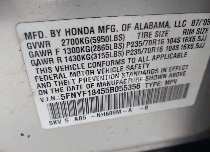 Photo 9 of 2005 Honda Pilot EX (VIN 5FNYF18455B055356)