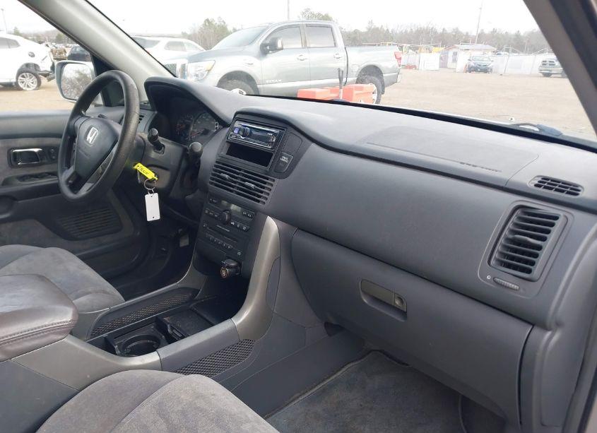 Photo 5 of 2005 Honda Pilot EX (VIN 5FNYF18455B066194)