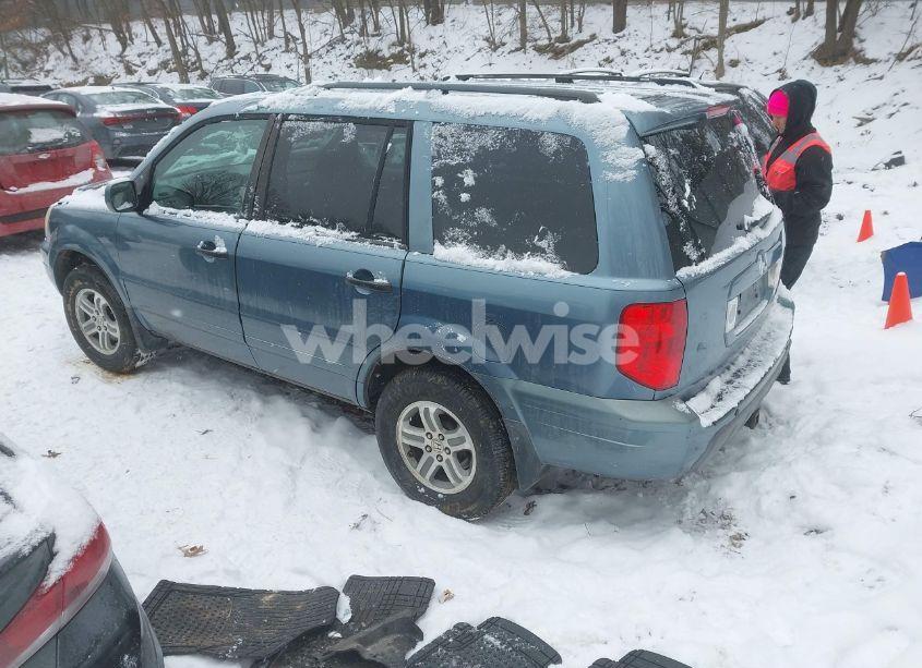 Photo 3 of 2005 Honda Pilot EX (VIN 5FNYF18465B045614)