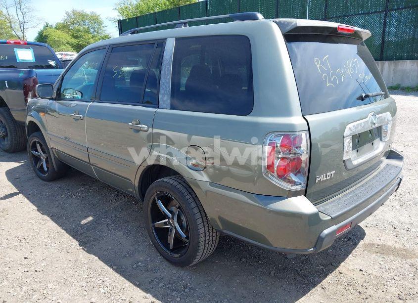 Photo 3 of 2007 Honda Pilot EX (VIN 5FNYF18477B019459)